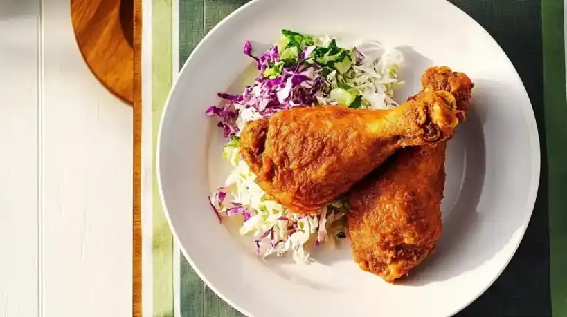 How long does a chicken leg take to fry? 1 Deep-Fried Chicken Legs